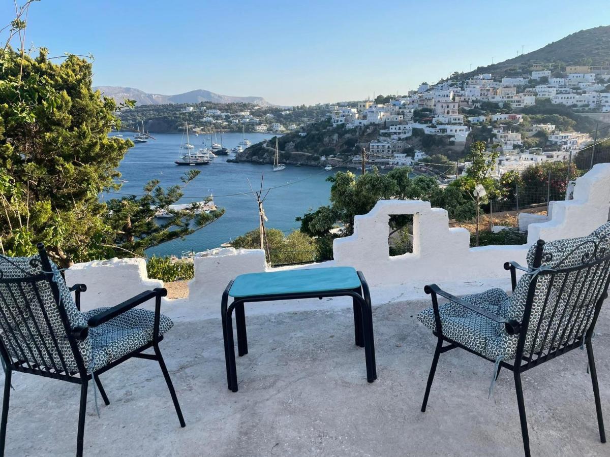 Sweet Home With Two Beds -One Single Room- With Beautiful View! Agia Marina  Exterior foto